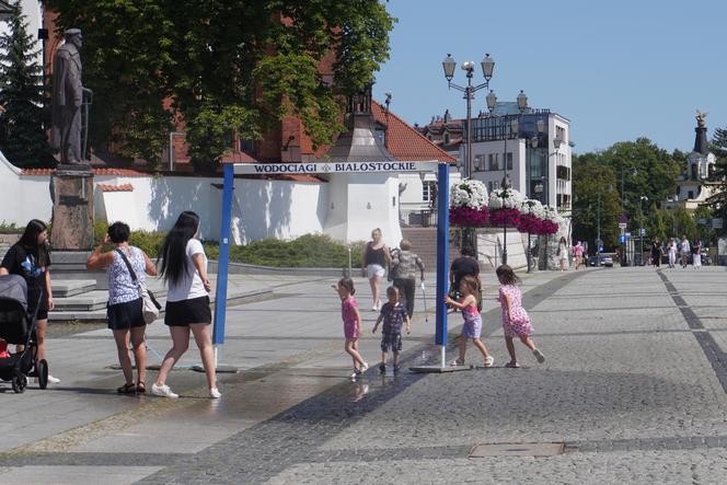 Afrykańskie upały w Białymstoku. Tak białostoczanie radzą sobie z gorącem