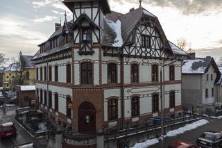 Chcesz zobacz zabytkowe dzieło? Poczekaj aż się pobrudzi!