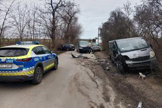 Poważne konsekwencje jazdy po alkoholu i ucieczki przed policją. Sprawca w szpitalu [ZDJĘCIA]