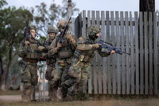 Hitlerowskie saluty i rasizm w Bundeswehrze. Niemcy wyrzucają żołnierzy za ekstremizm