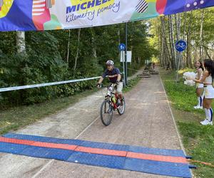 Kilometry Pomocy Michelin 2024. Sportowe emocje na plaży miejskiej w Olsztynie. Zobacz zdjęcia!