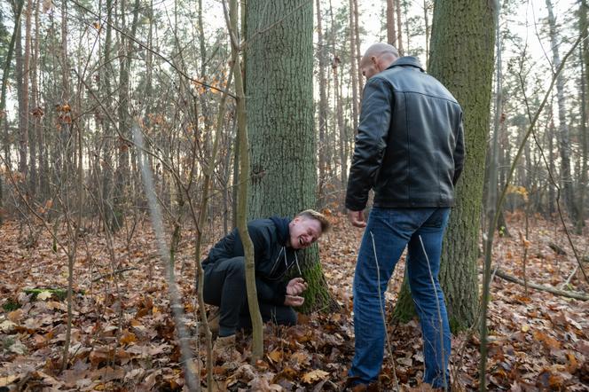 Na Wspólnej, odc. 3021. Igor (Jakub Wesołowski), Rudy (Marek Bera)