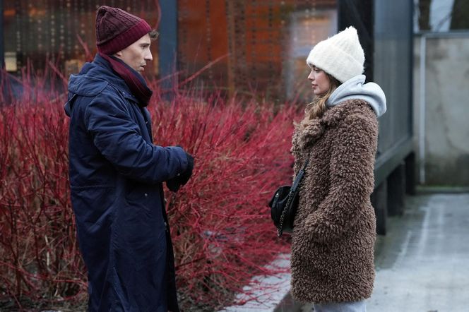 Barwy szczęścia odc. 3198. Oliwka (Wiktoria Gąsiewska), Tomasz Kępski (Jakub Sokołowski)