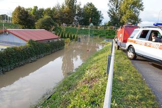 Alarm przeciwpowodziowy w powiecie bielskim zniesiony. Trwa pompowanie wody z zalanych terenów