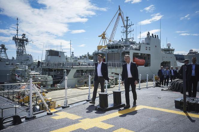 Prezydent RP Andrzej Duda i premier Kanady Justin Trudeau. Spotkanie z Premierem Kanady w bazie marynarki wojennej Canadian Forces Base Esquimalt