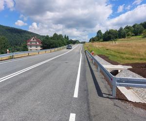 Tak wygląda nowa część DK 28 w Kasinie Wielkiej, po naprawie