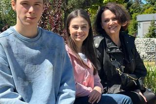 	M jak miłość nowy sezon po wakacjach. Marysia (Małgorzata Pieńkowska), Basia (Karina Woźniak), Michał (Igor Pawłowski)