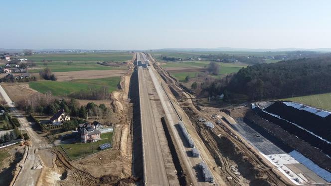 Trwa budowa S7 na odcinku Miechów - Szczepanowice