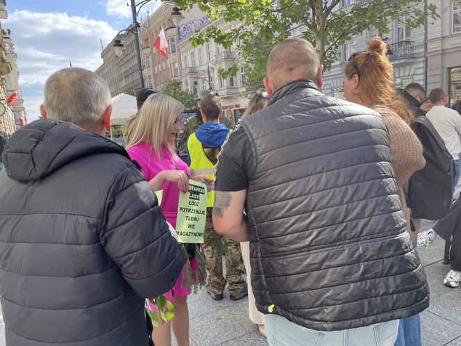 Wielki protest pod urzędem miasta w Łodzi. "Broń lasów Lublinka"