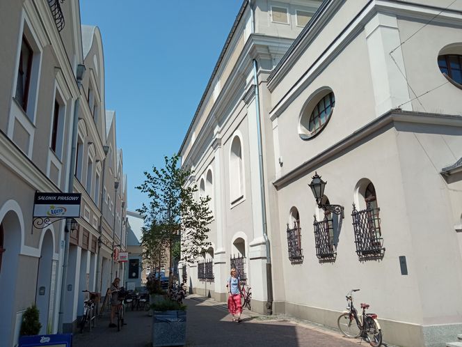 Synagoga w Lesznie