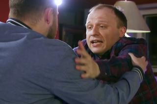 Na Wspólnej odc. 3294 - opis, streszczenie: Paweł pobije przyjaciela za chęć pomocy w zapłodnieniu Beaty