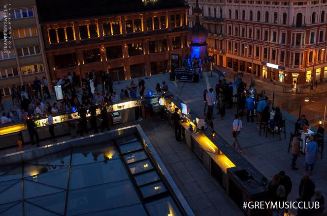 Bar na dachu hotelu Monopol rozpoczął już letni sezon [GALERIA ZDJĘĆ]