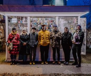 Zapełnili kiosk kasetami. Tak na Węglinie powstała niezwykła wystawa przenosząca w czasie [GALERIA]