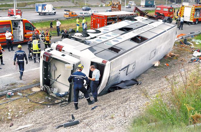 Katastrofa  polskiego  autokaru  we  Francji: Cały autobus był we krwi