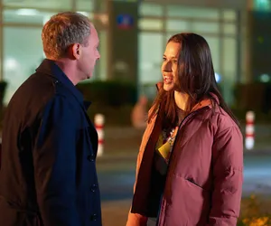 Na Wspólnej, odcinek 3552: Ula nie będzie kryła romansu Kamila z Anną Kolendą! Doniesie na ojca Zuzie? - ZDJĘCIA