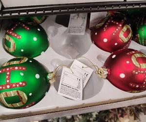 Bożonarodzeniowe ozdoby już w sklepach! Co kupimy w sklepie Tedi czy Kik? [ZDJĘCIA]