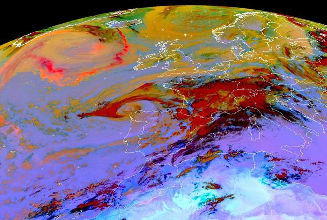 Chmura pyłu z wulkanu Eyjafjallajökull znów nad Europą