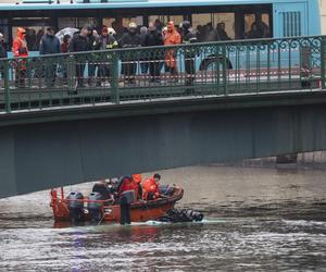 Rosja/ Autobus wpadł do rzeki w Petersburgu – trzy osoby nie żyją