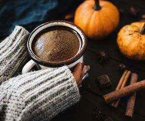 Zastąpiłam „pumpkin spice latte” tym napojem. Mam więcej energii i chudnę bez wysiłku