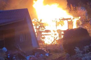 Pożar domku letniskowego na działkach ROD w Toruniu