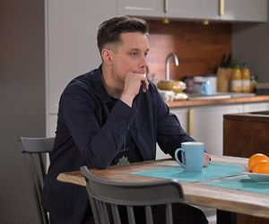 Pierwsza miłość. Michał Mikołajczak szczerze o Piotrku. Co go czeka w nowym sezonie?