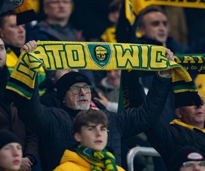GKS Katowice - Piast Gliwice: Zdjęcia kibiców z meczu PKO BP Ekstraklasy