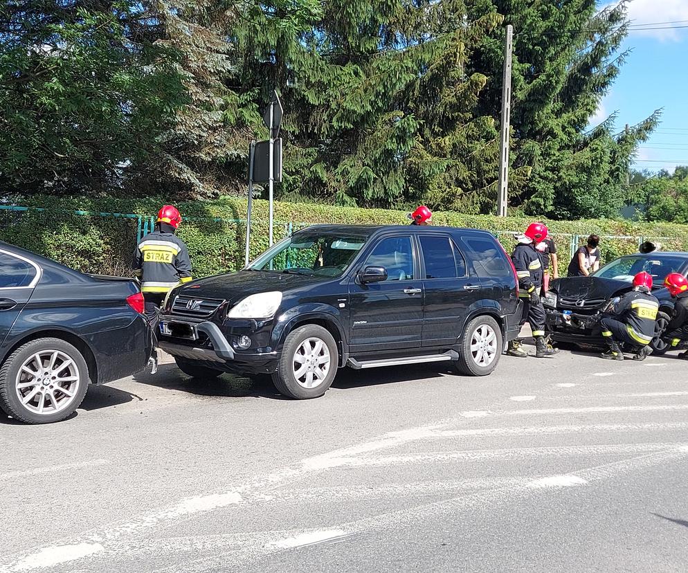Opel, Honda i BMW stłuczka na Radomskiej w Starachowicach