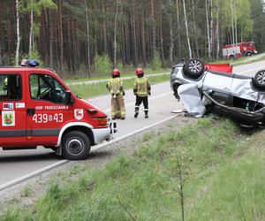 Według informacji SG, kierowca przewożący nielegalnych migrantów nie chciał poddać się kontroli i próbował uciekać