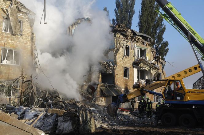 Do 23 wzrosła liczba ofiar śmiertelnych rakietowo-dronowego ataku Rosji na Kijów