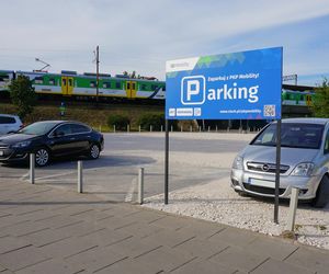 Nowy parking PKP Mobility przy dworcu Warszawa Wschodnia. Promocja do końca roku 