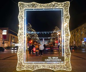 Częstochowa już przygotowana na święta. Iluminacje zapierają dech w piersiach ZDJĘCIA