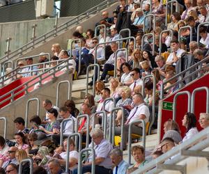 Białystok. Kongres Świadków Jehowy zgromadził tłumy na Stadionie Miejskim