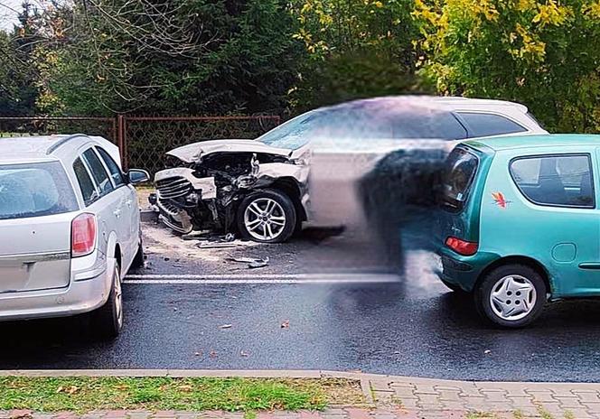 Wypadek w Podzamczu. Zderzyły się trzy auta