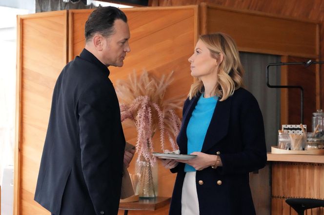 Barwy szczęścia, odc. 3212. Stefaniak (Paweł Ławrynowicz), Dominika (Karolina Chapko)