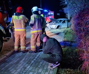 17-latek skosił autem słup energetyczny