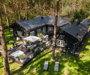 Najdroższy dom letniskowy. Dom jak z leśnej baśni kosztuje fortunę!