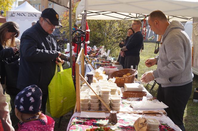 Piknik Wiejskiej Żywności, czyli radosne biesiadowanie w Fordonie [ZDJĘCIA] 