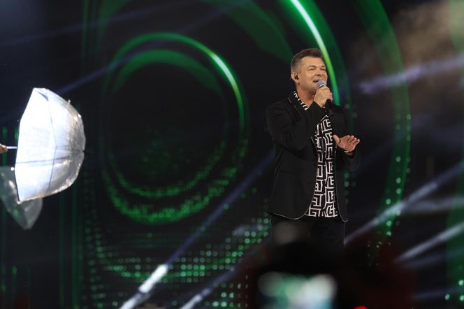 Koncert Roztańczony PGE Narodowy 2025. Na scenie gwiazdy: popu, rapu i disco polo [ZDJĘCIA]