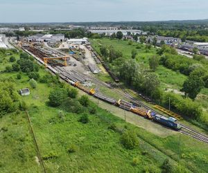 Nowy plac Zawiszy przyjechał do Warszawy w częściach
