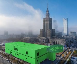 Xbox, pralka czy Żabka? Wysyp memów po otwarciu Muzeum Sztuki Nowoczesnej w Warszawie