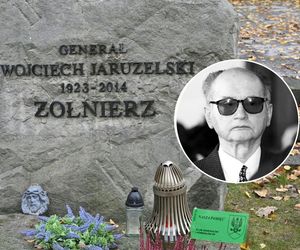 Widok grobu Wojciecha Jaruzelskiego zapada w pamięć. Wyraźny znak