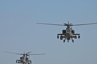 Grecja ma problem z Apache i liczy na amerykańskie nadwyżki. Ateny chcą pozyskać 30 śmigłowców AH-64D