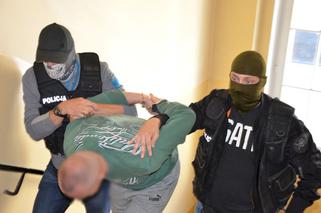 Pseudokibic w rękach policji z Gdańska. Grozi mu 10 lat więzienia
