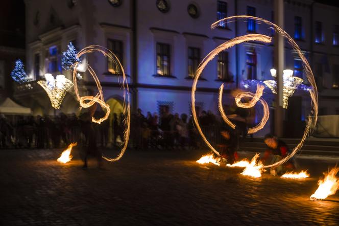 Fireshow w Światecznym Miasteczku 2016