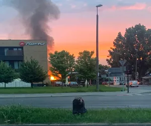 Kraków: ogromny pożar na Prądniku Białym. Komunikacja jeździ objazdami 