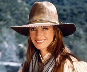 Jane Seymour ma 72. lata i wciąż zachwyca urodą. Ma przepis na wieczną młodość