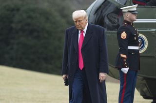 Trump rozda złote kart za 5 mln dolarów. Oferta dla rosyjskich oligarchów. To mili ludzie