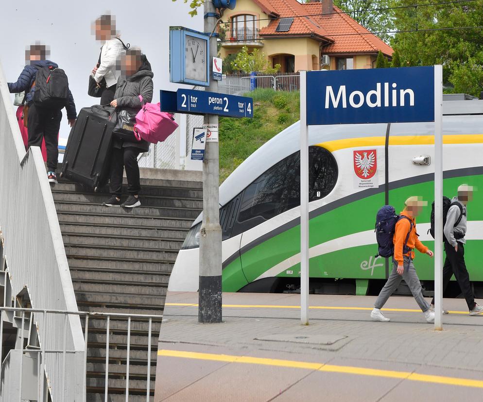  (Nie)wielki sukces PKP. Jest zielone światło na kolej do lotniska w Modlinie