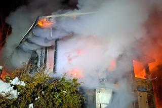 Podczas gaszenia pożaru wybuchła butla z gazem