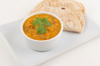 Wegańskie curry z soczewicą - jak zrobić?